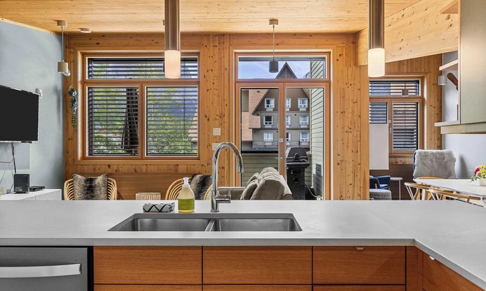 Teepee Town Condo | Alps #201- LEED Gold Certified & Dog Friendly!