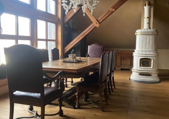 Niederalm Apartment | Altbauwohnung mit Fachwerk