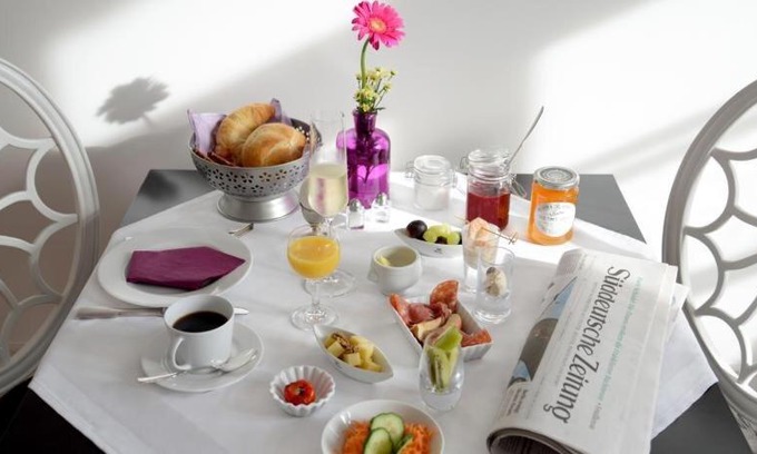 Langensteinbach Bed & Breakfast | Alte Apotheke Bed & Breakfast