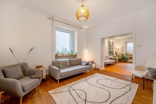 Borfink House | Alte Revierförsterei