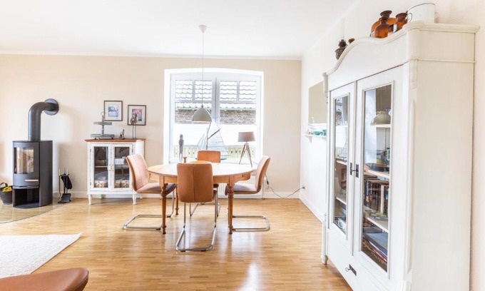 Nieby Apartment | Alter Gasthof 1838 - 1986 Whg 2