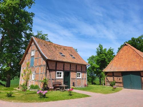 Rohrsen Apartment | Altes Backhaus Bauernhof Vogel