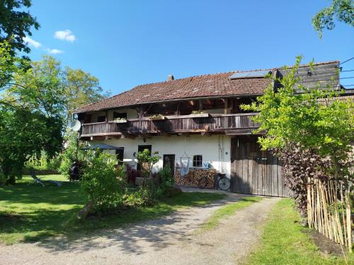 Stamsried House | Altes Otto Haus