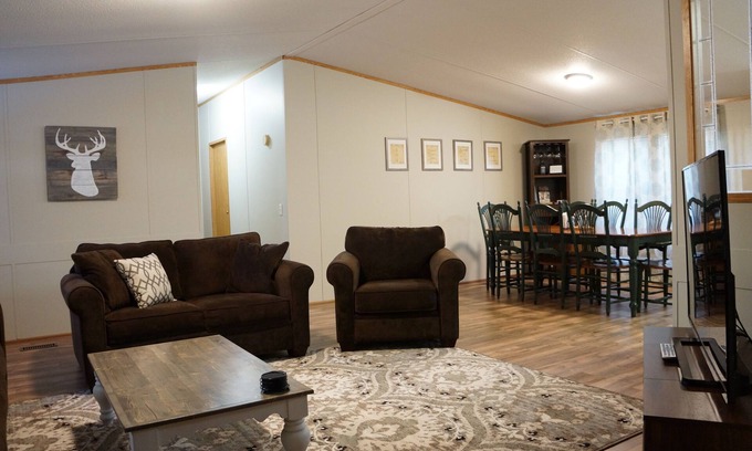 Altmar House | Altmar Rental on Salmon River and C5A Snowmobile Trails, huge private yard space