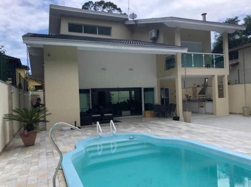 Mococa House | Alto padrão piscina Praia Mococa