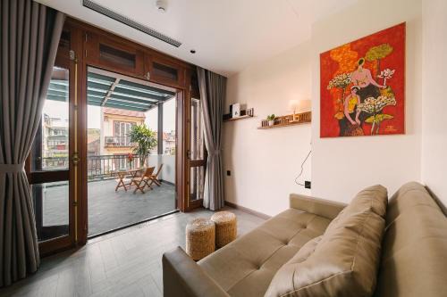 Hang Bo House | Alumas Home