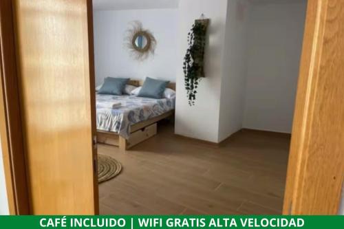 Alzira Apartment | ALZIRA BONITA AMPLIO APARTAMENTO 25 CON HABiTACION Y VISTAS AL RIO JUCAR
