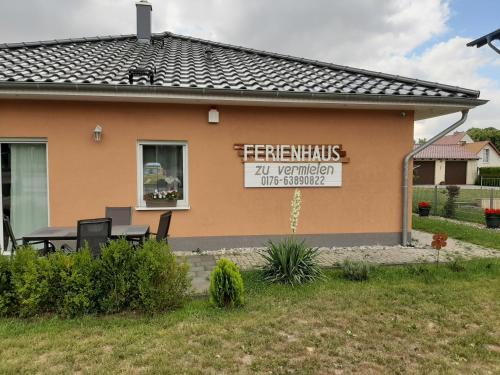 Werneuchen Apartment | Am Bahnhof