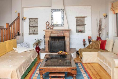 Florina Villa | Amadrias Villa Florina