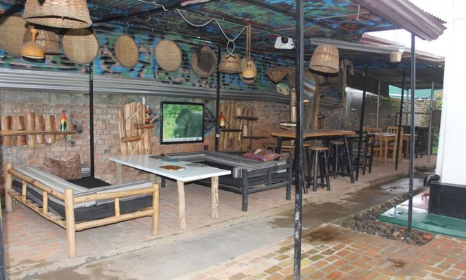 Musanze Bed & Breakfast | Amahoro Guest House - Single Room with Shower