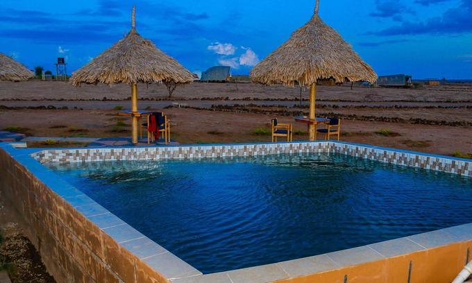 Amboseli RV Rental | Amanya 2-rooms Lioness Family