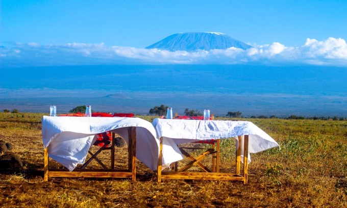 Amboseli RV Rental | Amanya Star Bed Amboseli
