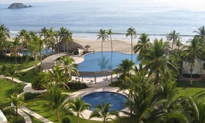 Ixtapa Condo | Amara Ixtapa, Luxury Oceanfront Condo, 6th Floor