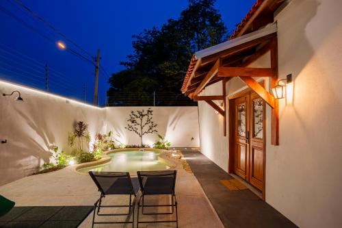 Bonito House | Amarelo Casa em Bonito