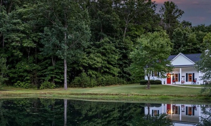 Hurdle Mills House | Amazing 2BR/2BA Farmhouse on 4 acres with a large pond. 4 beds total