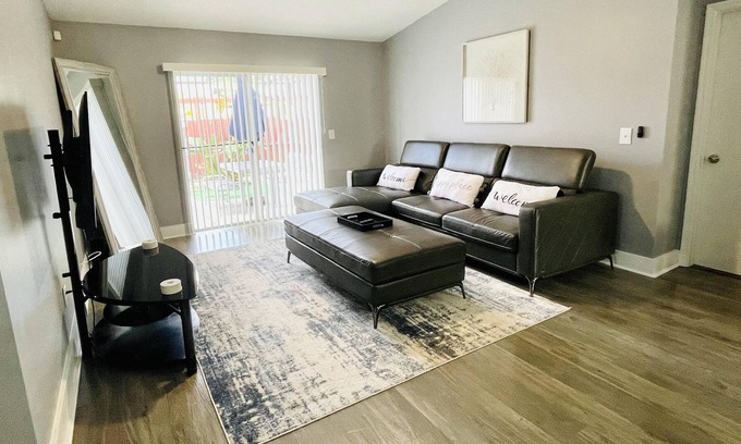 Eagle Pointe South House | Amazing 3/2 house at Indian Point Community, near all famous attractions!!!