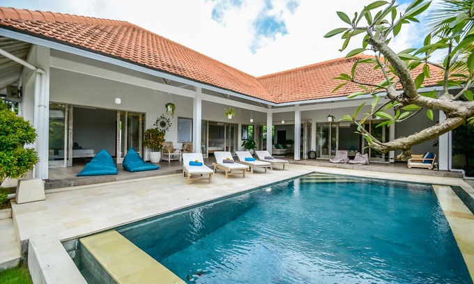 Ungasan Apartment | Amazing 3 bedroom Villa in the southern peninsula of Bali