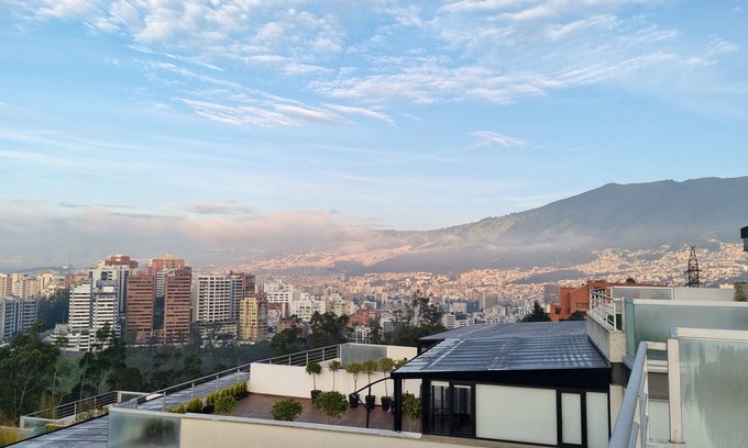 Quito Apartment | Amazing 3 rooms departament Quito north close to Carolina park