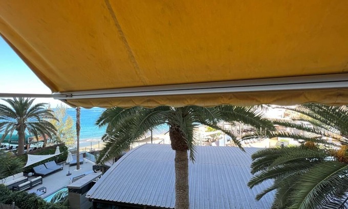 Patalavaca Apartment | Amazing Apartment with Sea View & Wi-Fi