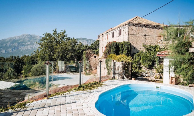 Popovici Apartment | Amazing apartment in Gruda