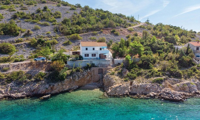 Jablanac Apartment | Amazing apartment in Jablanac