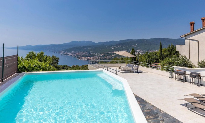 Rubesi Apartment | Amazing apartment in Rijeka with WiFi