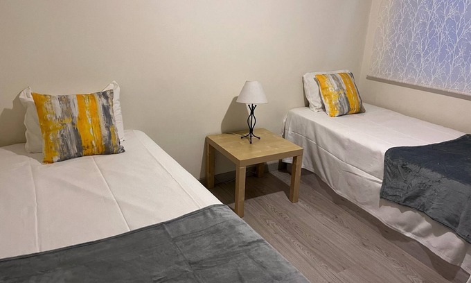 Aveiro Apartment | AMAZING APARTMENT IN THE CENTER OF AVEIRO WITH VIEW TO THE RIVER AND GARDEN (WiFi)