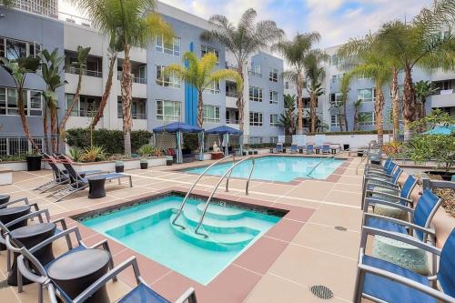 Miracle Mile Apartment | Amazing Apartments near the grove