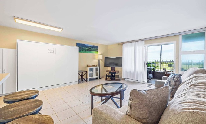 Punaluu Condo | Amazing Beachfront Condo by Pool