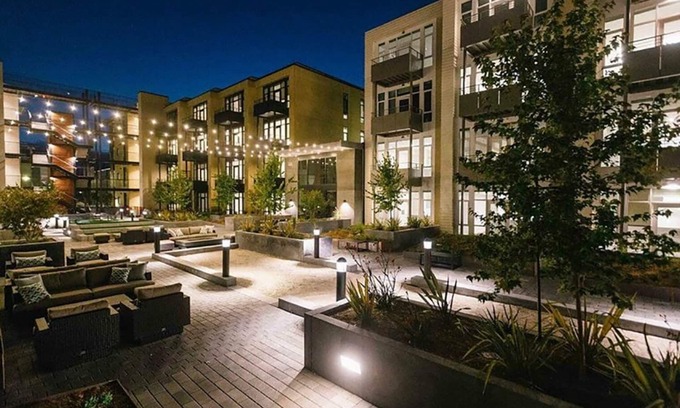 Southwest Berkeley Apartment | Amazing Berkeley 1BR w/Gym, W/D & Roof, near Highways, by Blueground