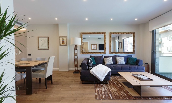 Poblenou Apartment | AMAZING BOUTIQUE APARTMENT. HIGH STANDARD DESIGN VERY CENTRALY LOCATED!