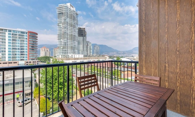 North End Condo | Amazing Downtown Location- Walking Distance to Everything