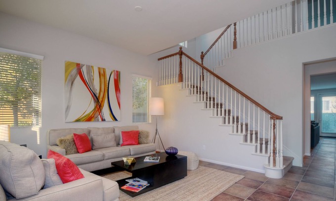 Otay Ranch House | AMAZING EXECUTIVE HOME, WALKING DISTANCE TO OTAY RANCH MALL WIFI AND MUCH MORE!