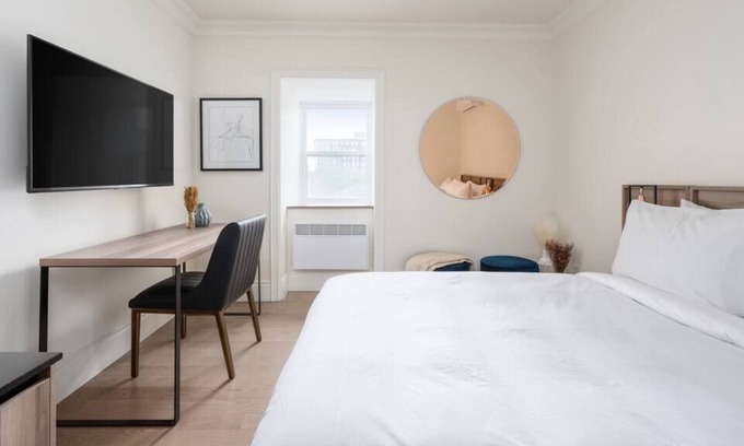 Latin Quarter Apartment | Amazing fully renovated room