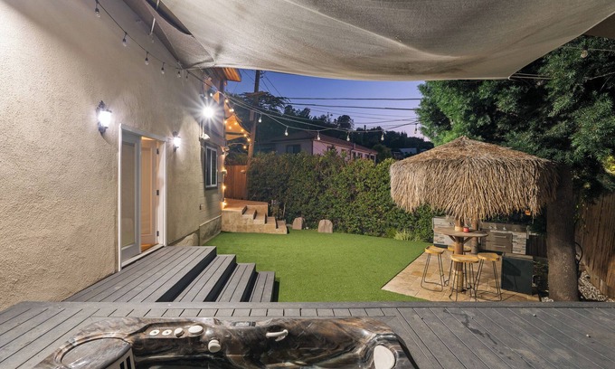 Studio City Other | Amazing Getaway in Los Angeles. Close to Universal Studios, WIFI