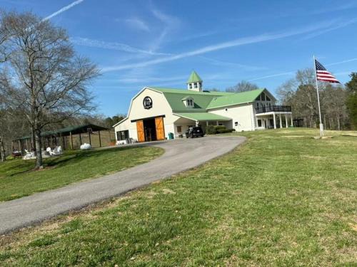 Ragland Villa | Amazing Grace Farm