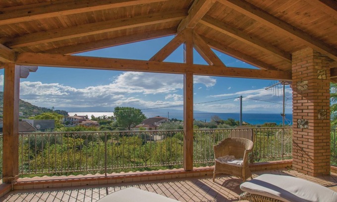 Ricadi House | Amazing home in S.Maria di Ricadi -VV-