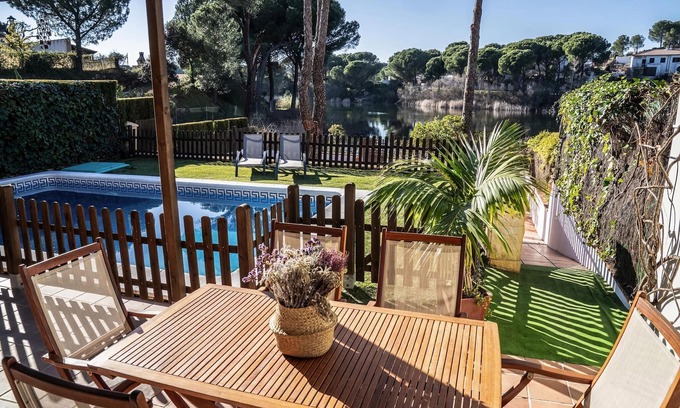 Las Jaras House | Amazing holiday home in Córdoba with garden