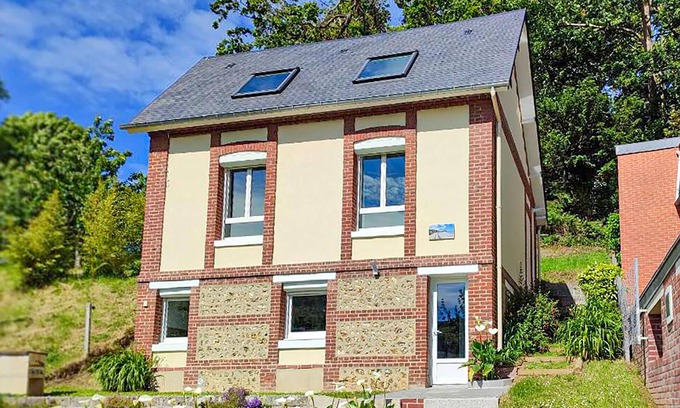 Veulettes-sur-Mer House | Amazing home in Veulettes-sur-Mer