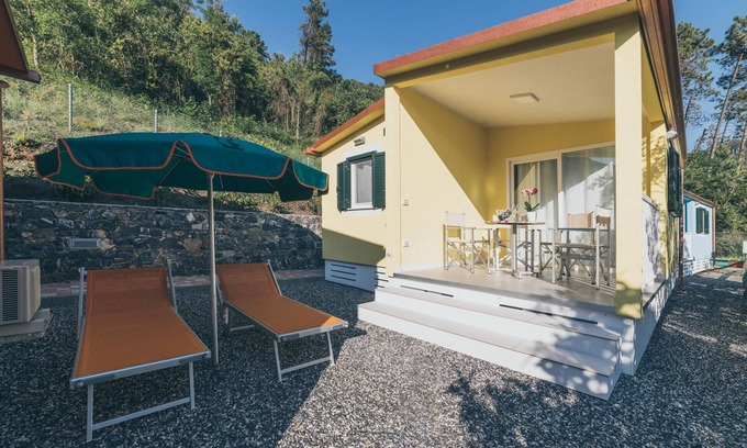 Ghiaia House | Amazing home in Deiva Marina with WiFi