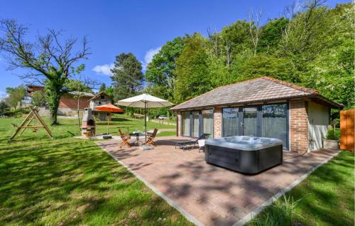 Donji Martijanec House | Amazing Home In Donja Poljana