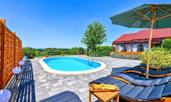 Cestica House | Amazing home in Falinic Breg
