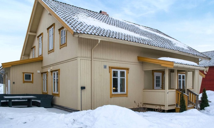 Asnes Municipality House | Amazing home in Flisa with kitchen