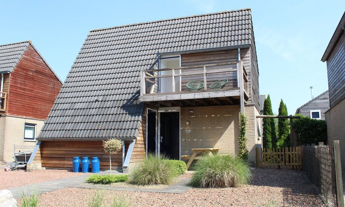 Grou House | Amazing home in Grou with WiFi