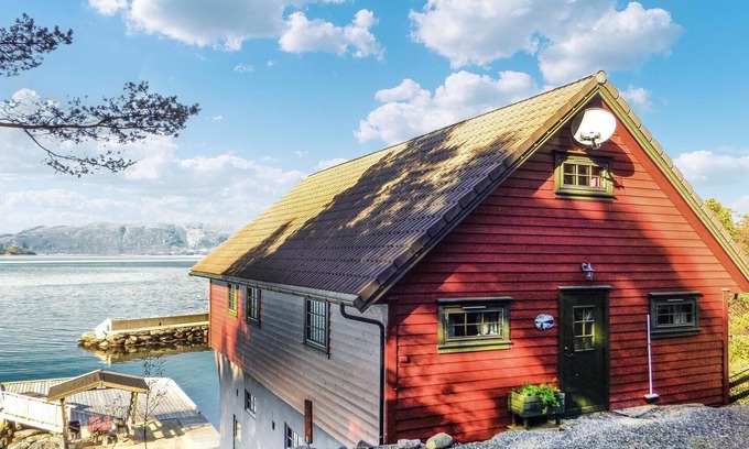 Herøysund House | Amazing home in Herøysund