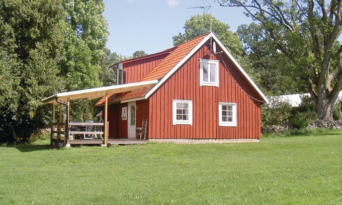 Stavsjo House | Amazing home in Ljungby with WiFi