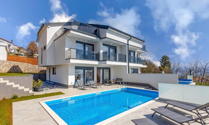 Lovran House | Amazing home in Lovran with sauna