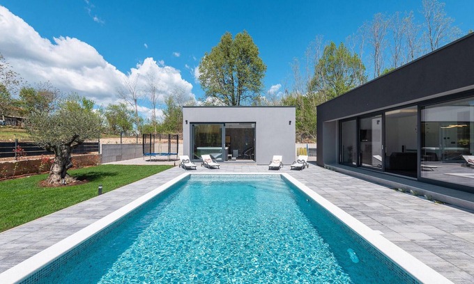 Zupanici House | Amazing home in Nedescina with sauna