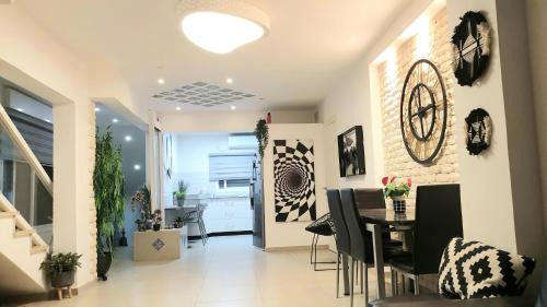 Haifa Apartment | Amazing