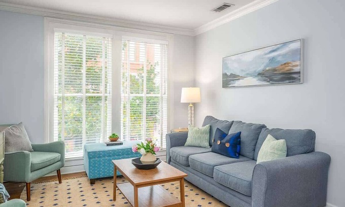 Historic District - North Condo | Amazing Location| King Bed| Cute Downtown Condo